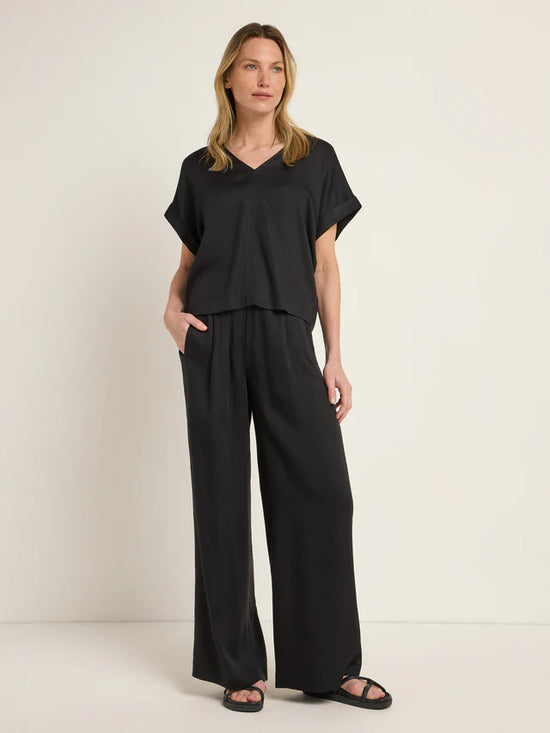 Wide-leg pants made from Tencel™ Lyocell - Black