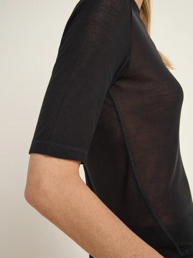 TENCEL™ Lyocell stand-up collar shirt - Black