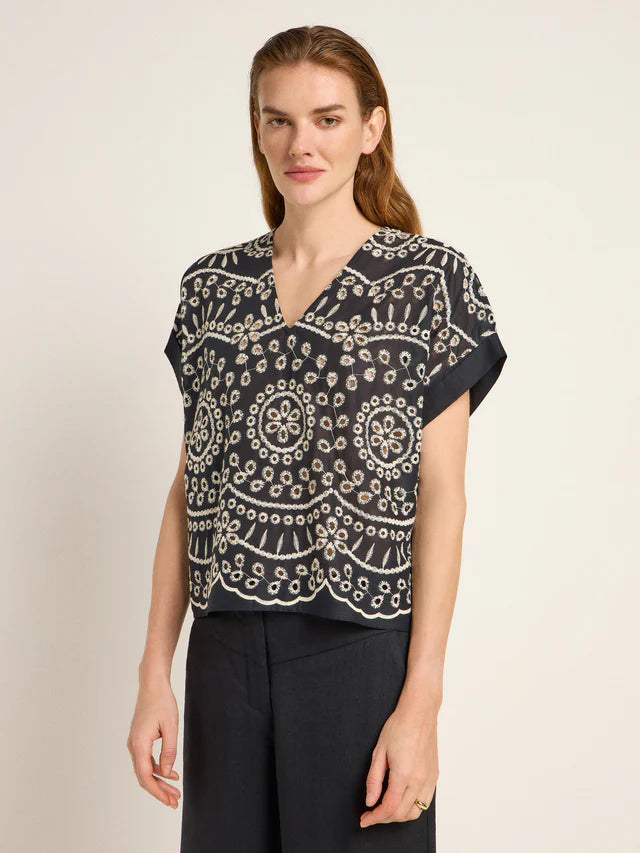 Blouse shirt (OCS) with embroidery - Black & Anglaise