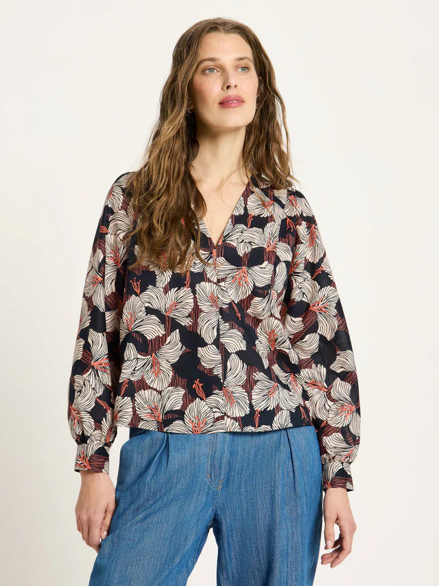 Blouse with ruffles GOTS - Print Bloom Onyx