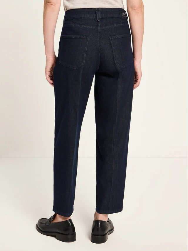 TAPERED JEANS (GOTS) - Black Blue Denim