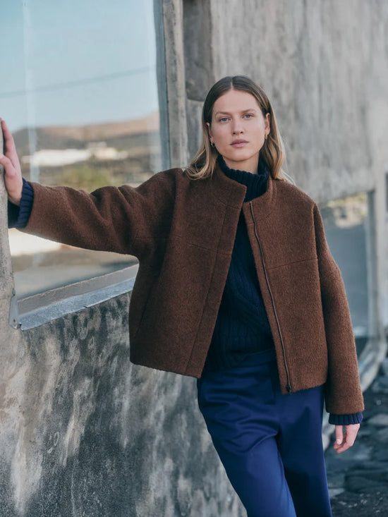 BOUCLE JACKET (GOTS) - Brown