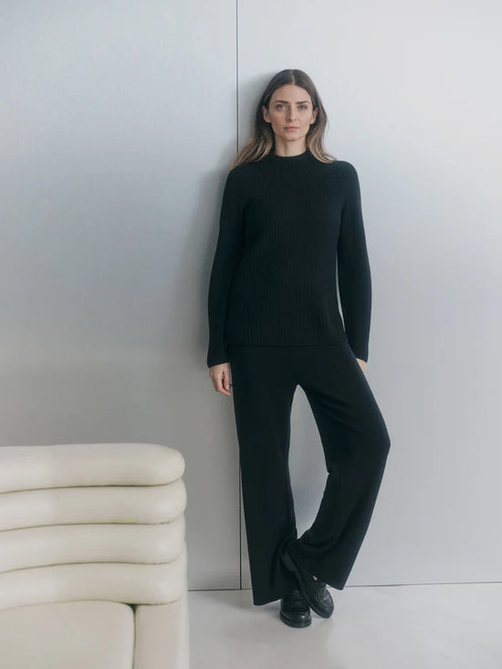 KNITTED PANTS GOTS - Black