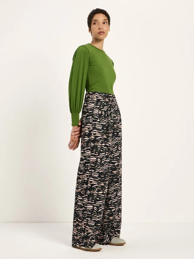 Wide-leg trousers made from TENCEL™ - print animal stripes rose