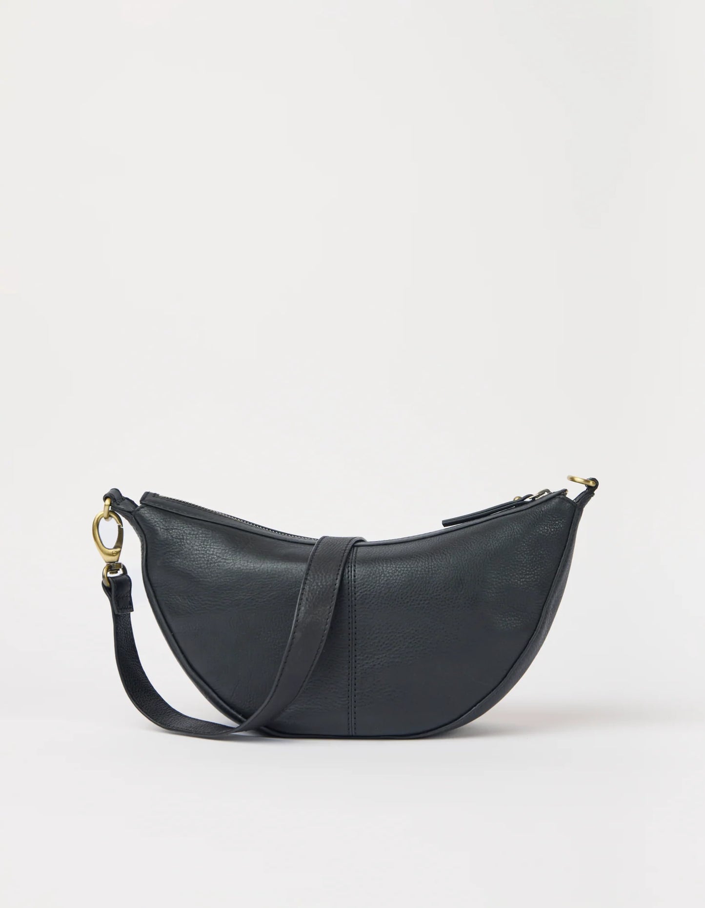 Leo Midi - Black Soft Grain Leather