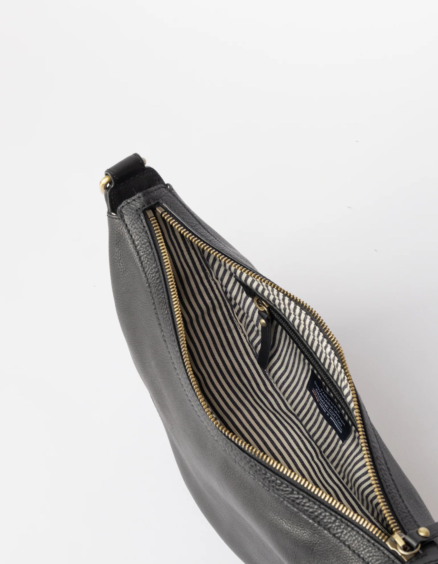 Leo Midi - Black Soft Grain Leather