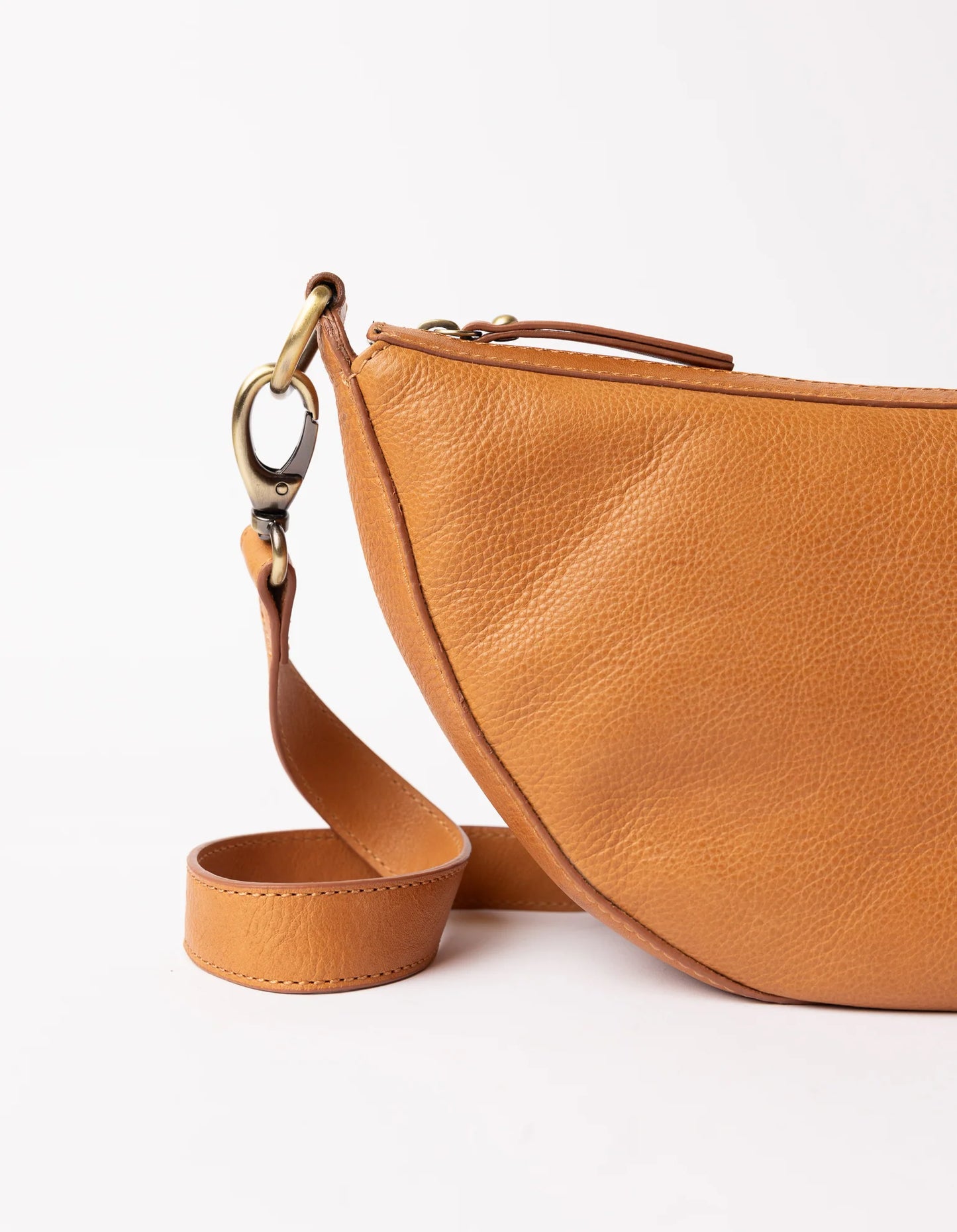 Leo Midi - Wild Oak Soft Grain Leather