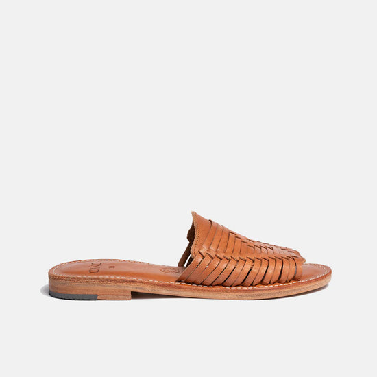 Load image into Gallery viewer, Nayeli Cognac - Leather Sole
