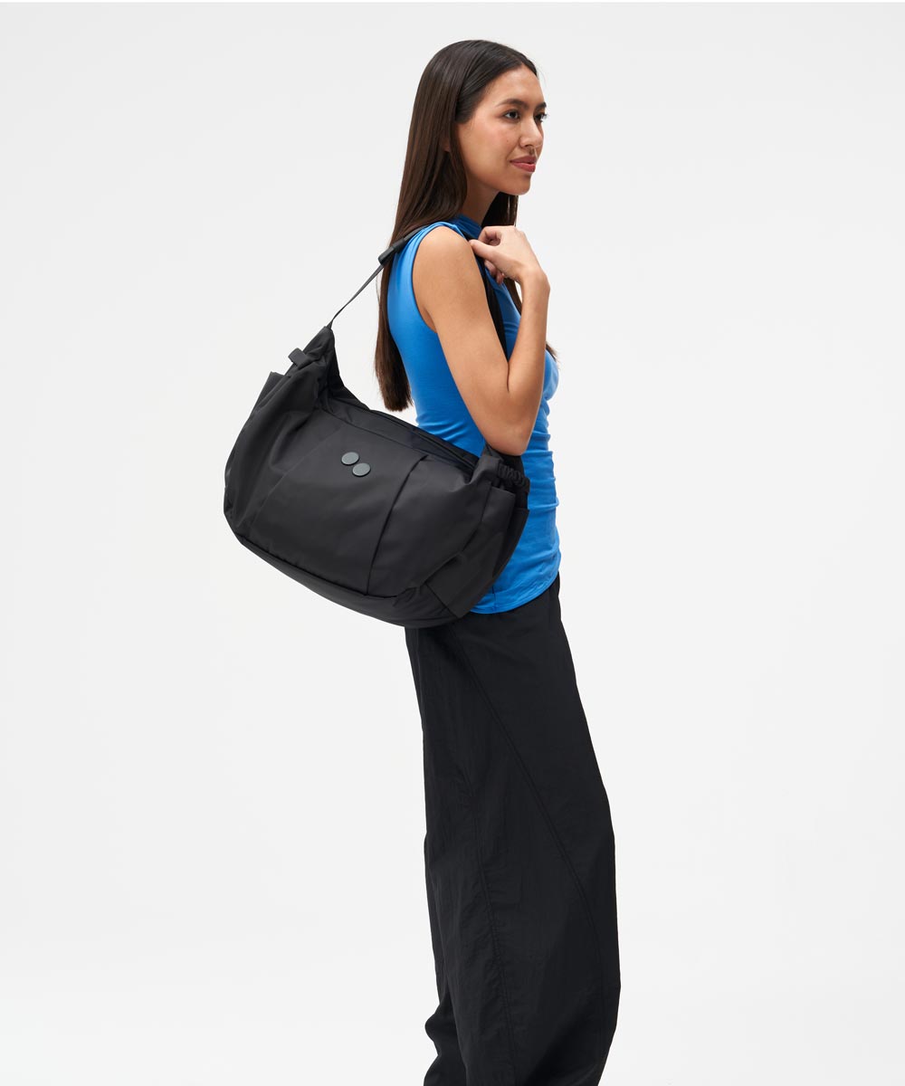 KRUMM LARGE - PURE BLACK