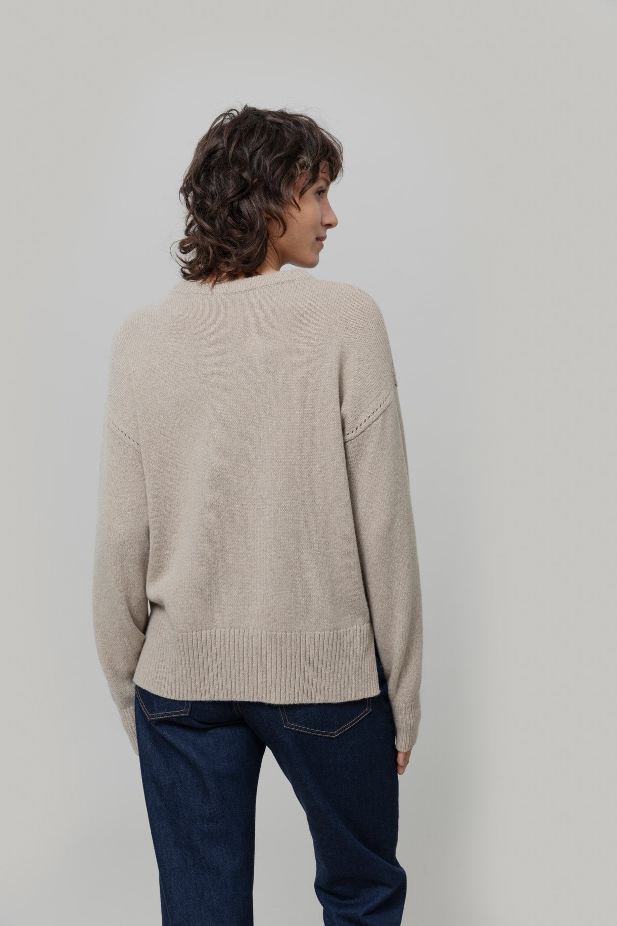 ANTONELLA - Recycled Cashmere Crewneck Sweater - Beige Sabia