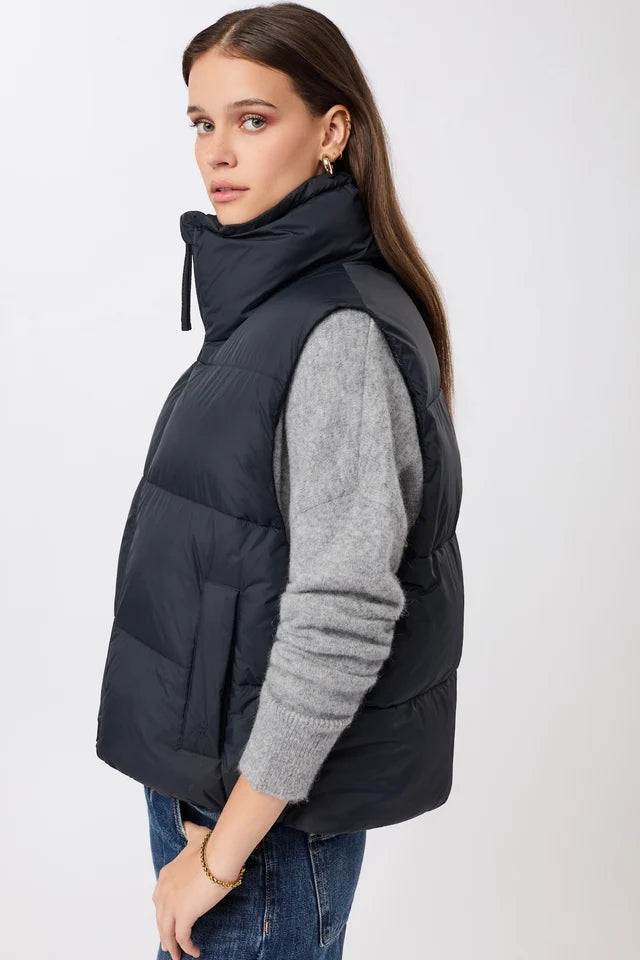 Padded & Quilted Vest - Midnight
