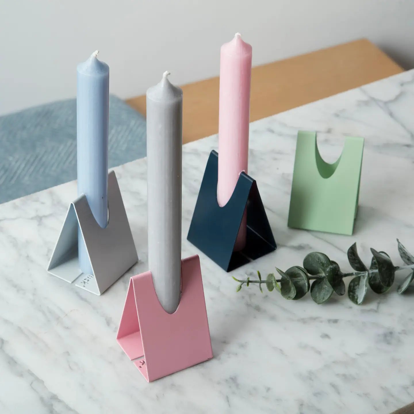 Triangle Candle Holder - Pink