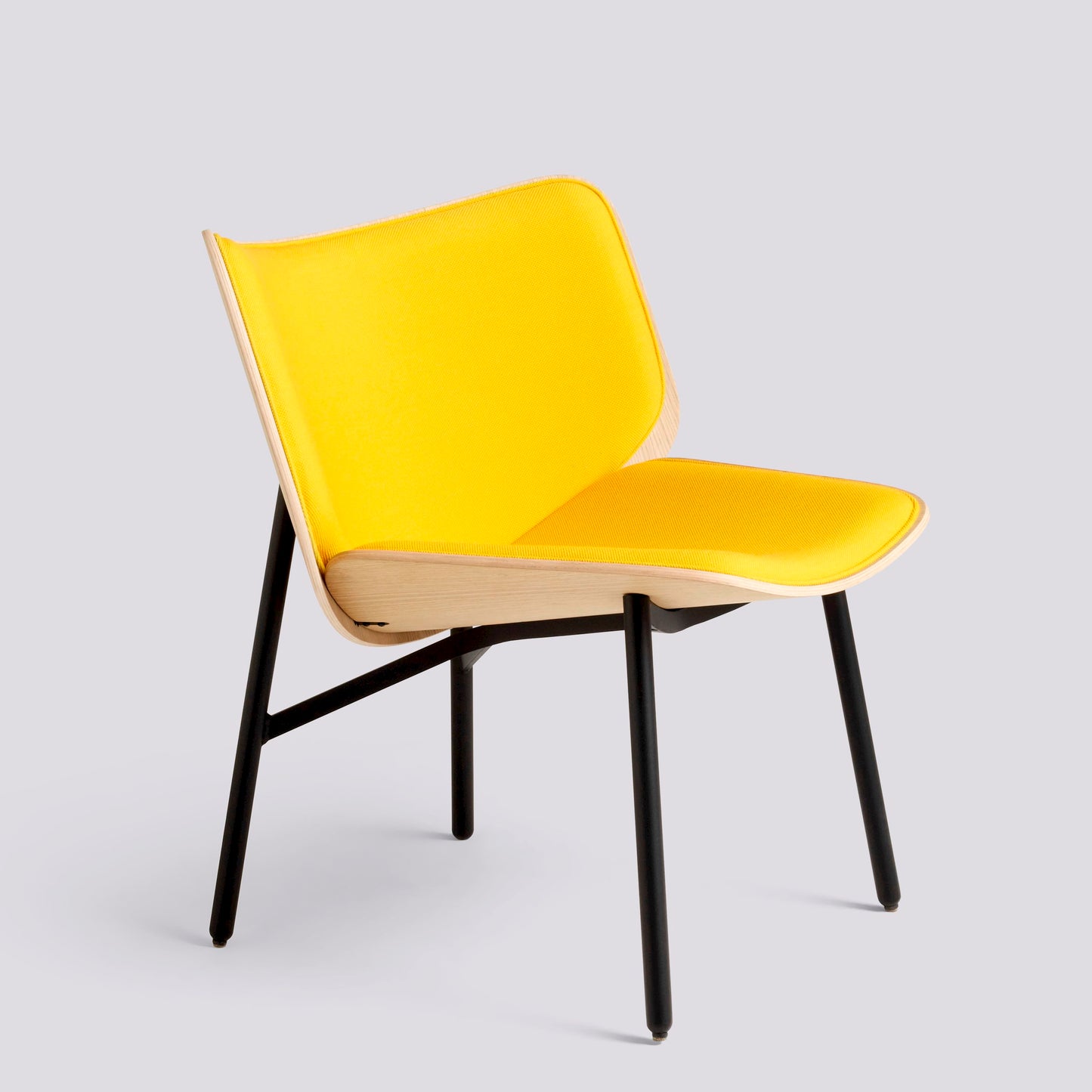 DAPPER LOUNGE CHAIR