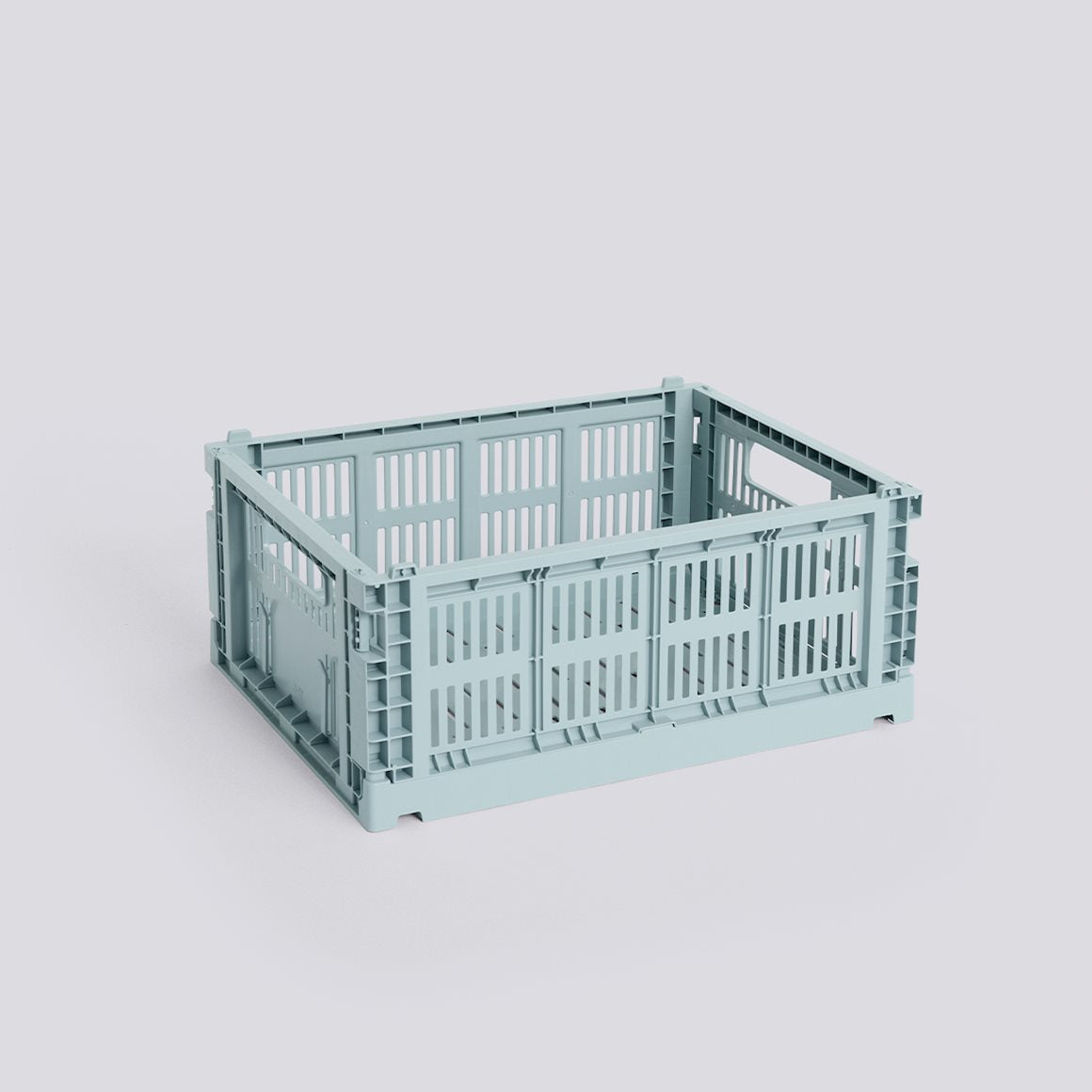 HAY COLOUR CRATE - MEDIUM - DUSTY BLUE