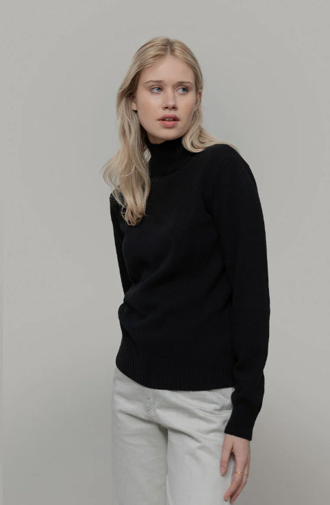 ADA - Recycled Cashmere Mock-Neck Sweater - Black Slate