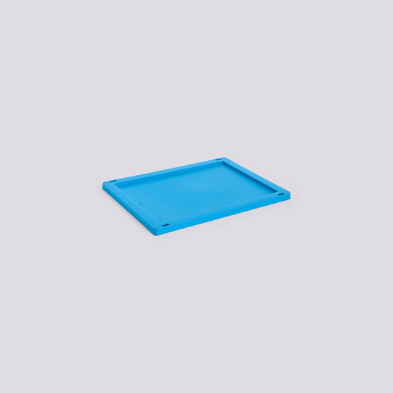 HAY COLOUR CRATE LID PLASTIC - MEDIUM - ELECTRIC BLUE