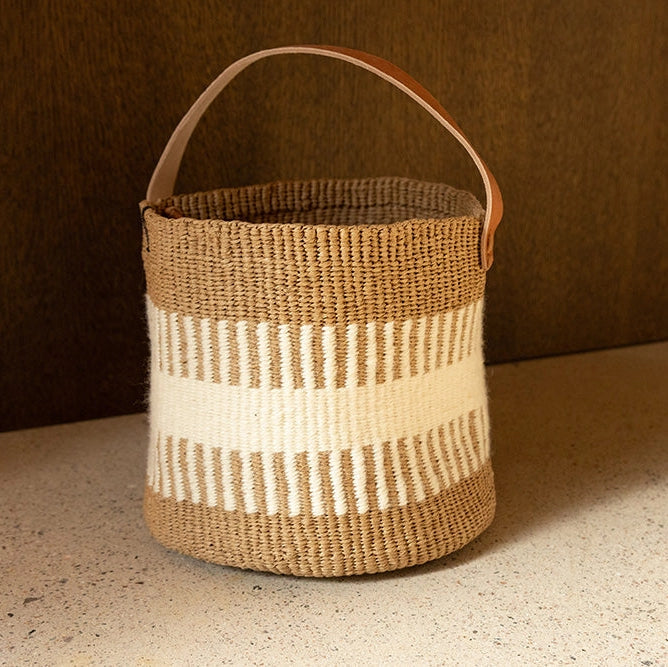 Pamba Basket - White Rib Weave with Handle - Small