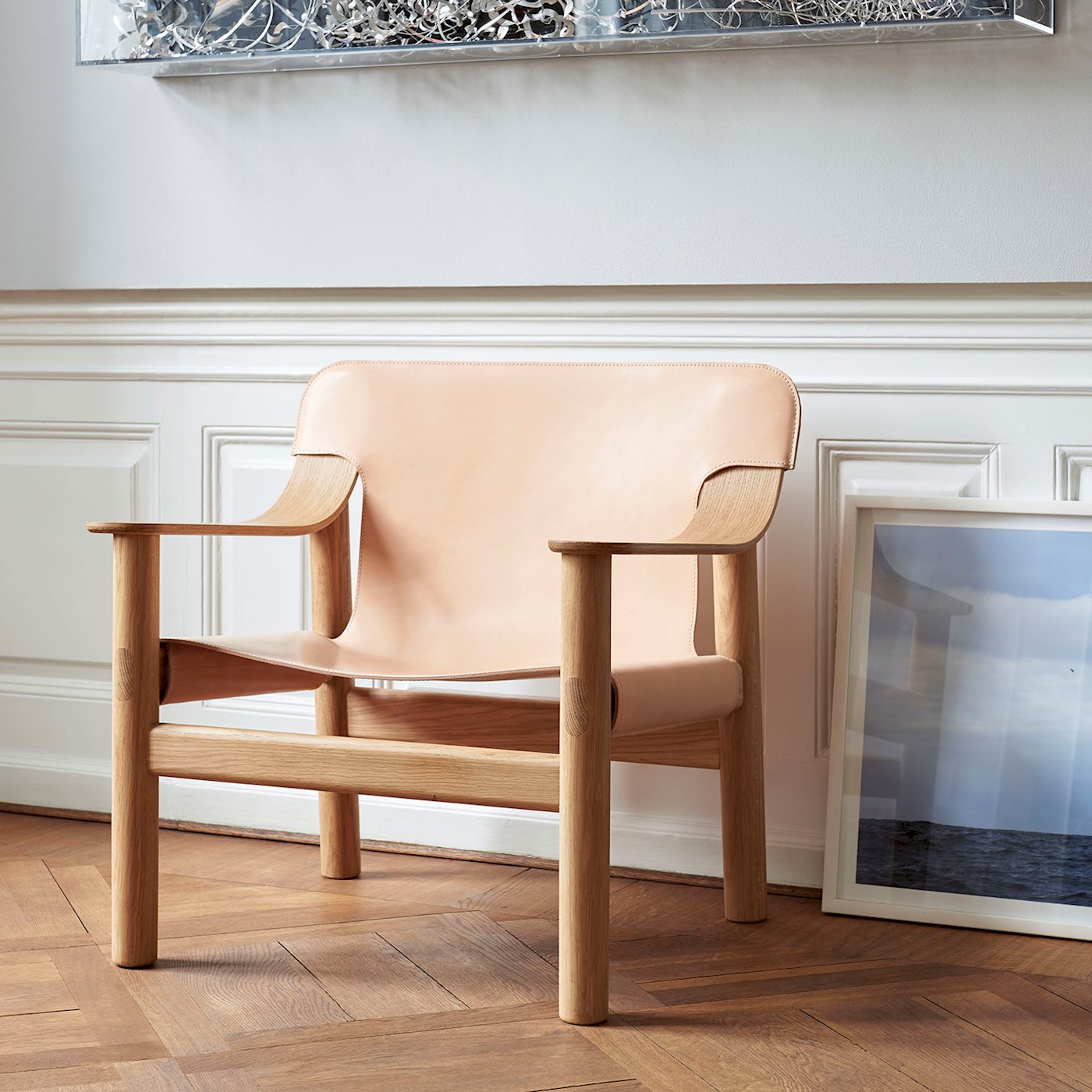 BERNARD LOUNGE CHAIR
