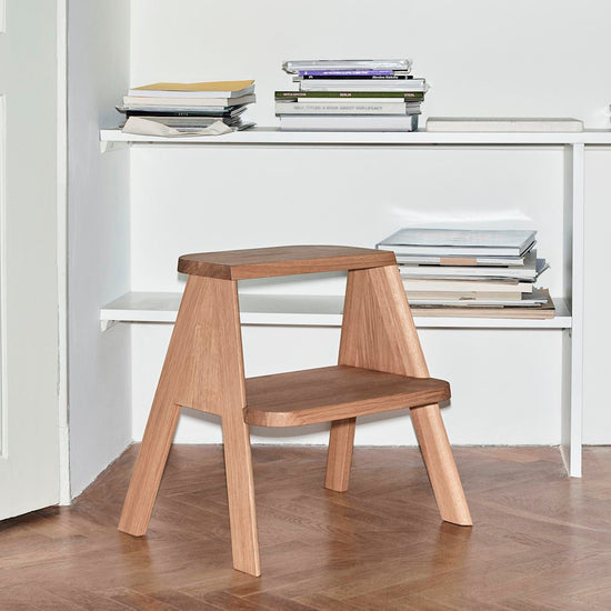 BUTLER - OILED OAK