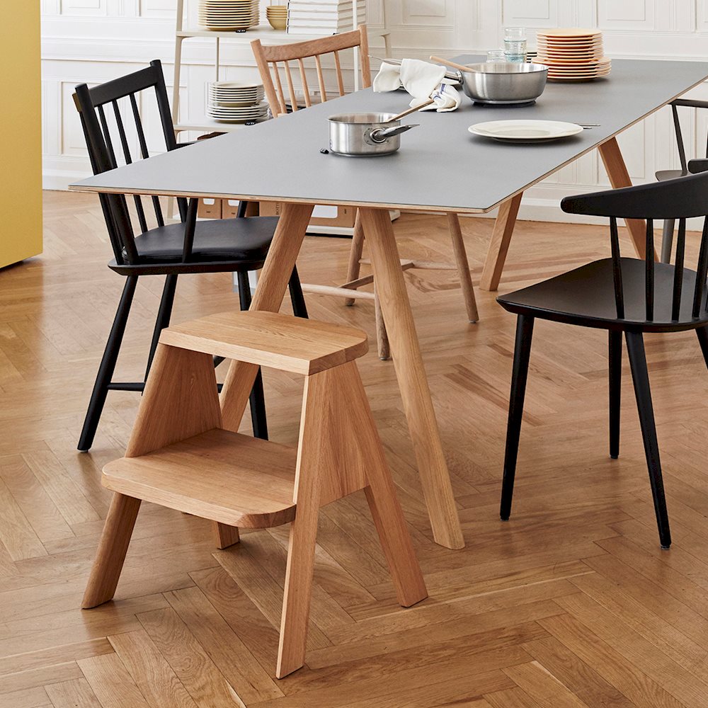 BUTLER - OILED OAK