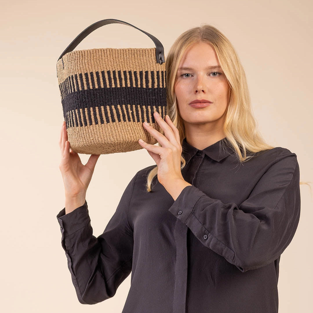 Pamba Basket - Black Rib Weave with Handle - Small