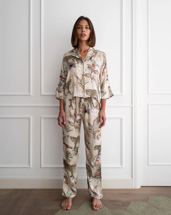 Pants - Leopards