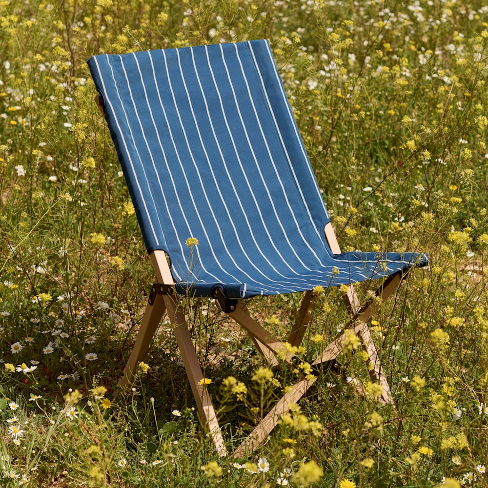 Outdoor Market Folding Chair - Blue with Beige Stripes