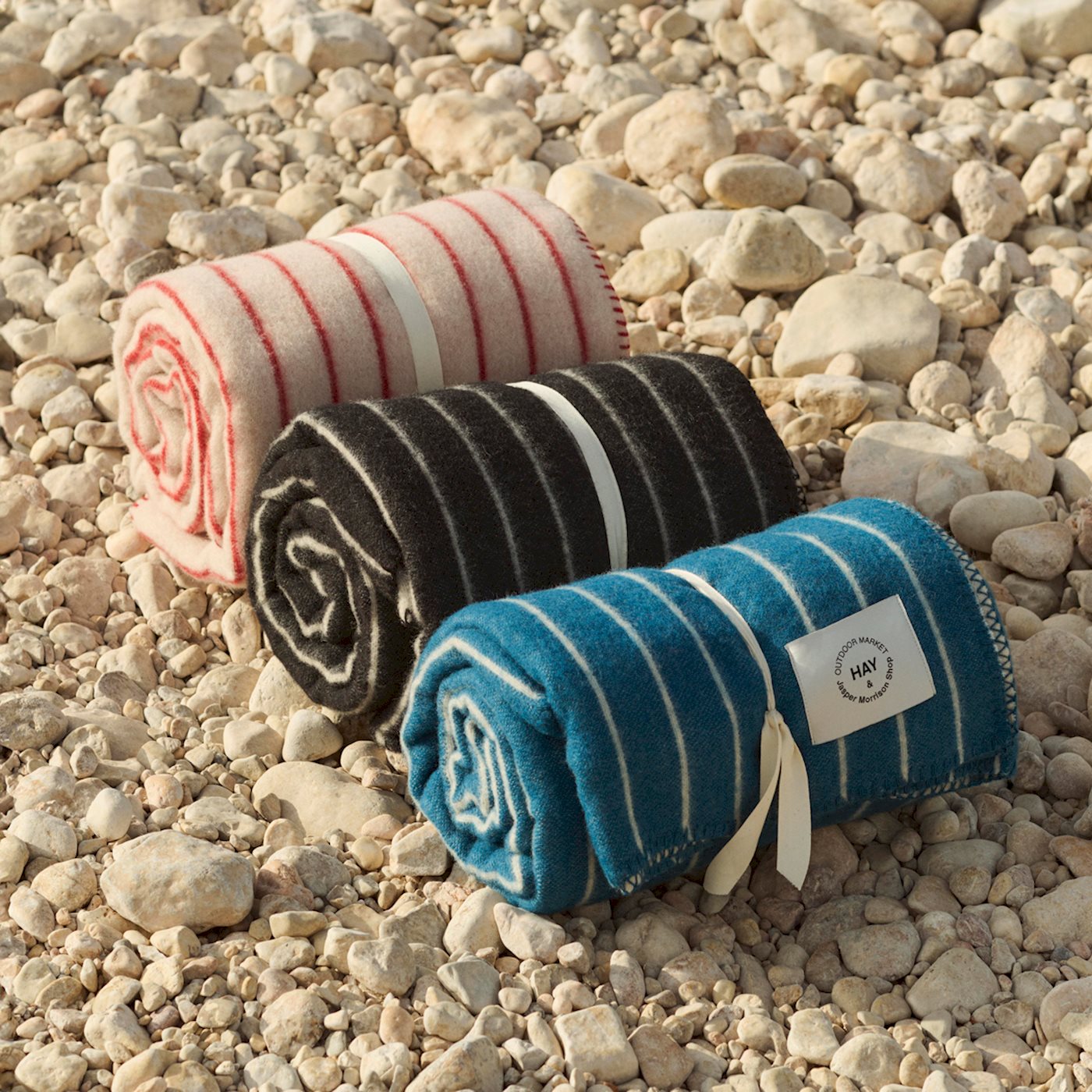 Outdoor Market Throw - W130 x L180 - Blue with Beige Stripes