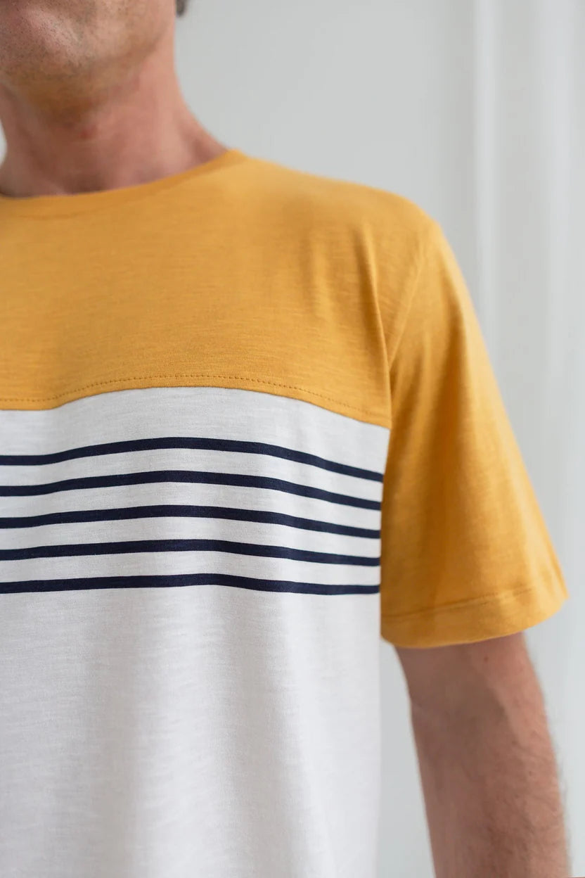 Plavi T-Shirt — Ecru/Mustard