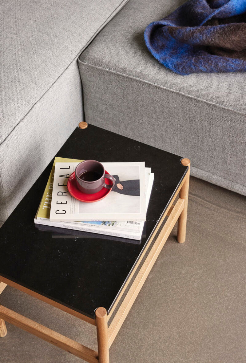 Raw Side Table - Black/Natural