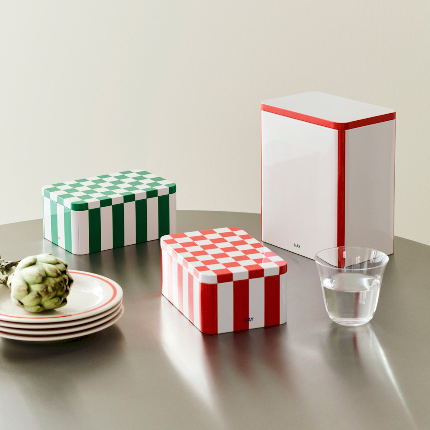 TIN CONTAINER - SMALL - RED & OFF-WHITE
