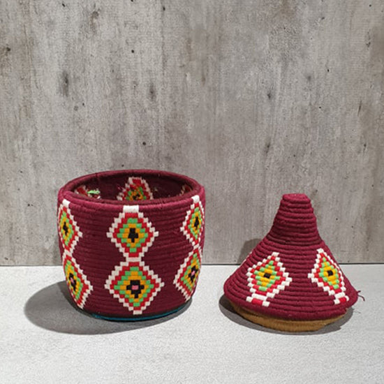 Load image into Gallery viewer, Trouvaille du Maroc - Wool Pot
