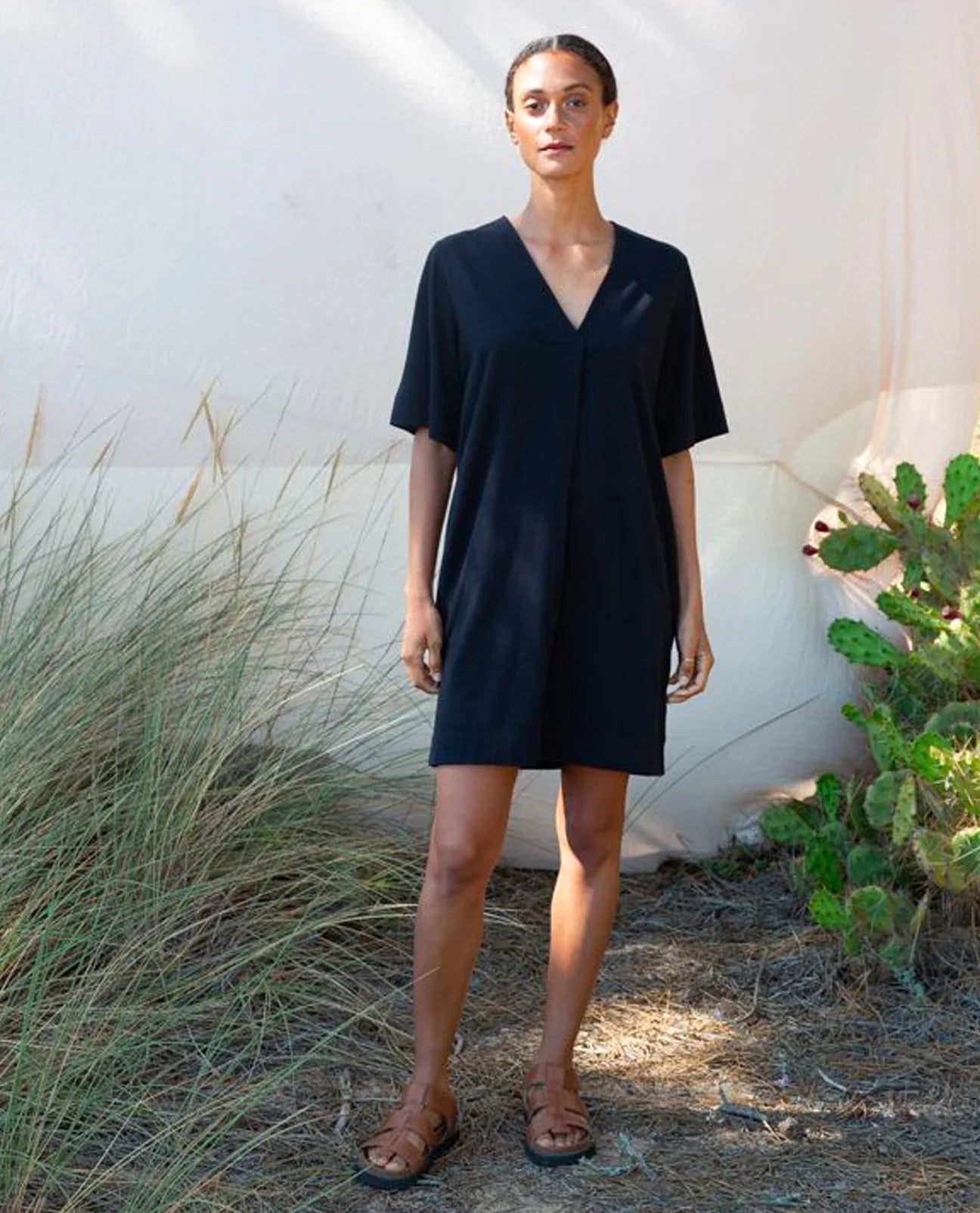 Load image into Gallery viewer, Sammy Organic Cotton Dress - Black
