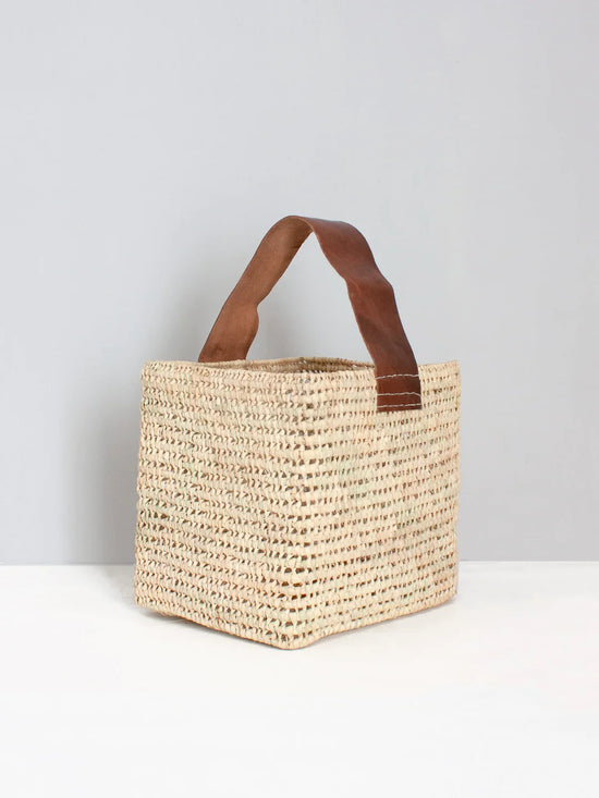 Load image into Gallery viewer, Tall Forage Basket - Tan
