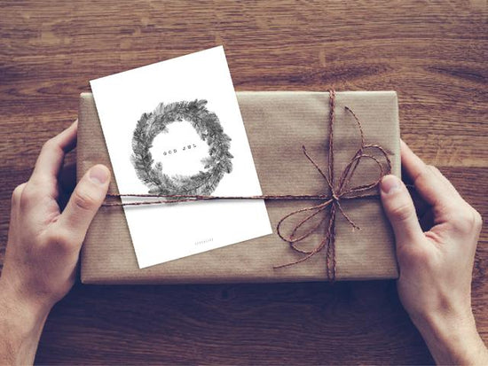 Load image into Gallery viewer, Postcard / Christmas Wreath
