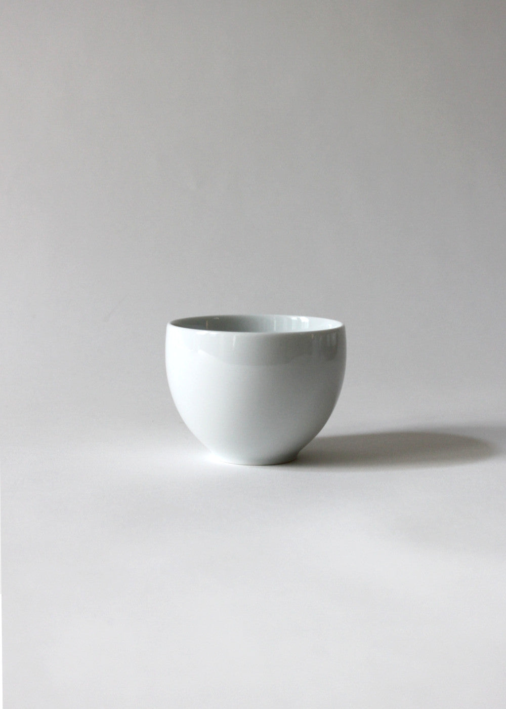 Load image into Gallery viewer, Mayu Teacup - White
