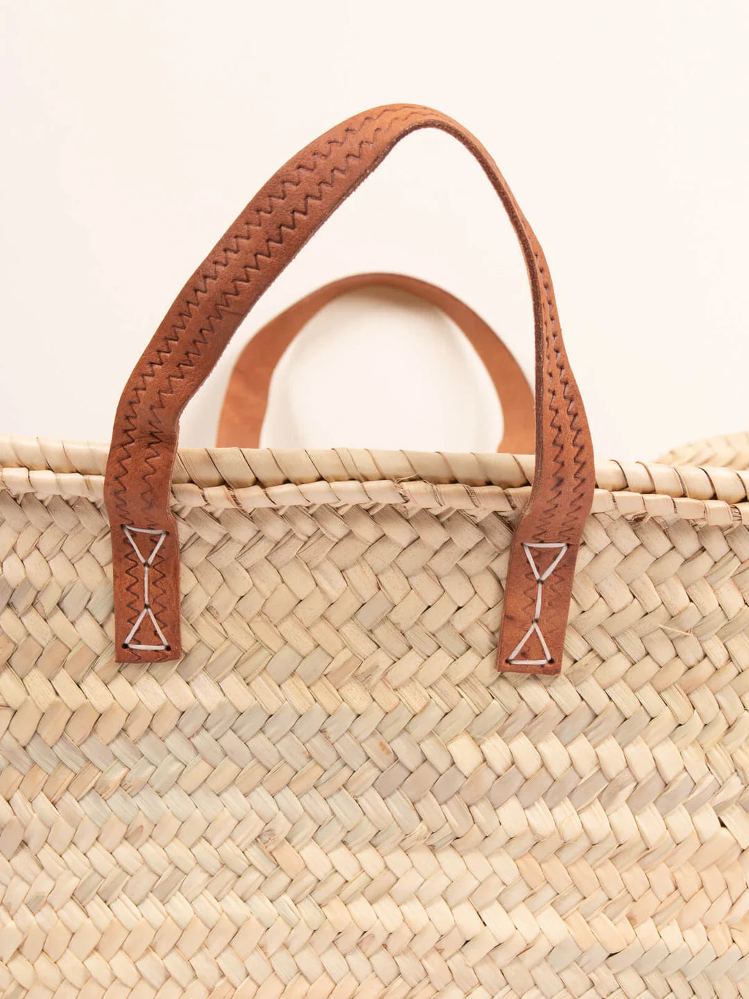 Load image into Gallery viewer, Parisienne Basket - Tan
