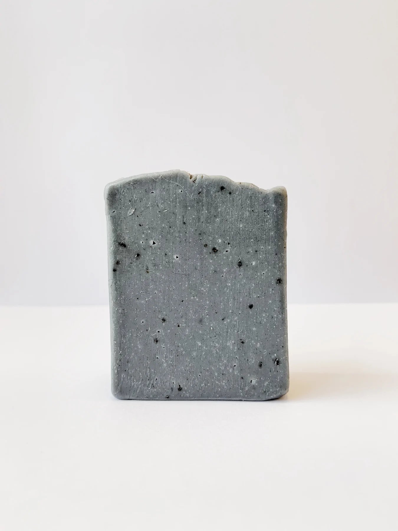 Load image into Gallery viewer, Surgras Natural Soap -  Charcoal &amp;amp; Nigella
