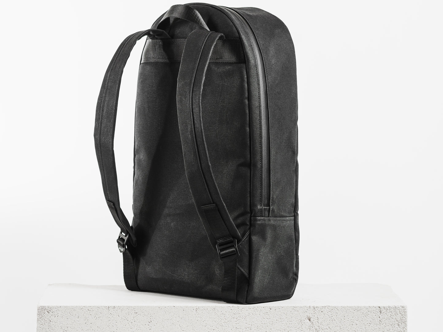 ŪMEO Backpack