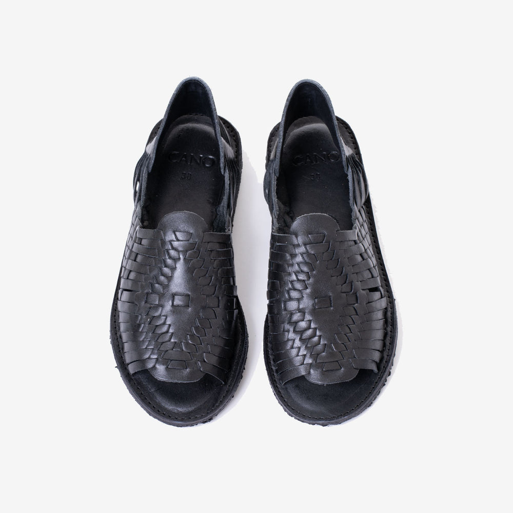 Load image into Gallery viewer, Itzel All Black - Crepe Sole
