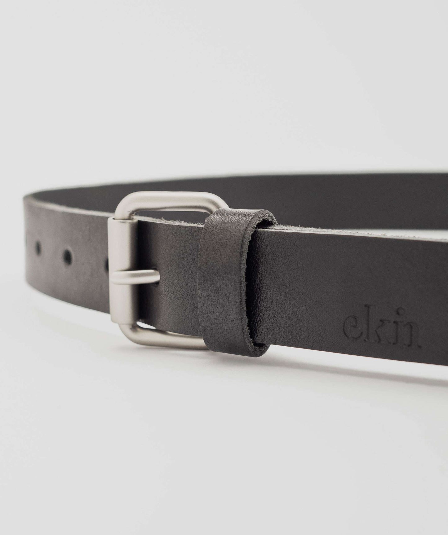 Load image into Gallery viewer, BELT - Black Leather
