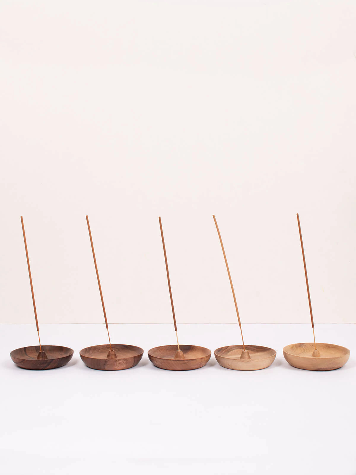Load image into Gallery viewer, Walnut Wood Incense Holder
