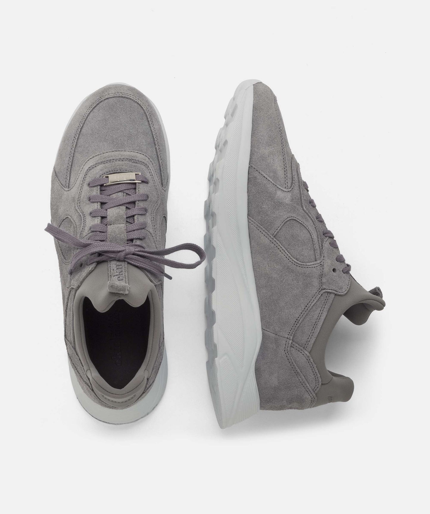 Load image into Gallery viewer, Larch Sneaker - Concrete
