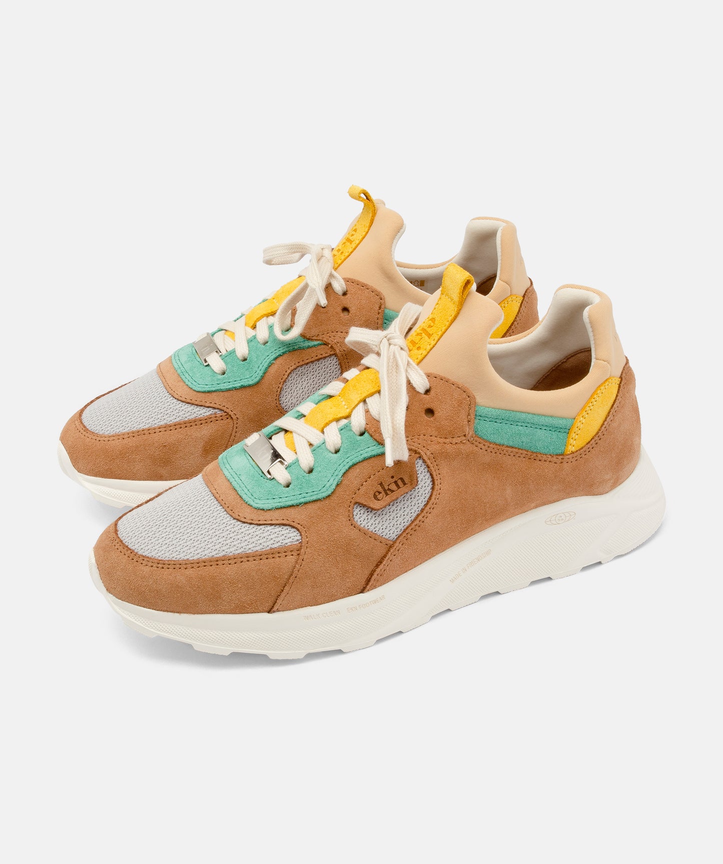 Load image into Gallery viewer, Larch Sneaker - Camel
