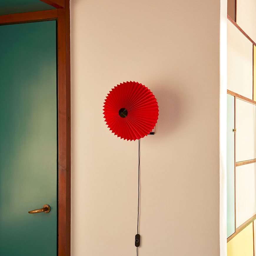 Load image into Gallery viewer, MATIN WALL / Ø300 BRIGHT RED

