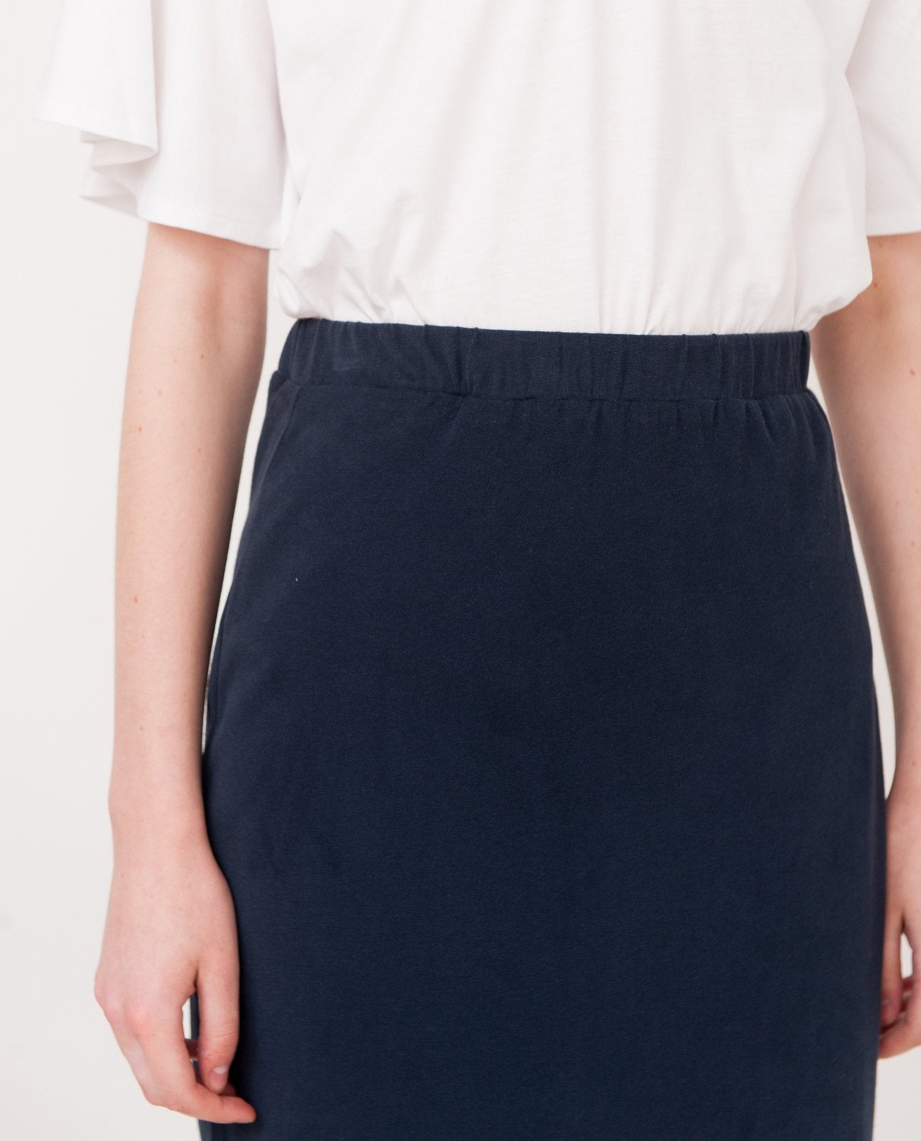 Load image into Gallery viewer, Pam Organic Cotton Skirt - Navy
